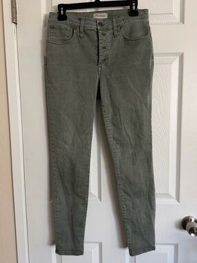 Madewell 9” High-Rise Skinny Jeans in Olive Green